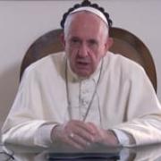Vídeo del Papa, de agosto Las familias, un laboratorio de humanización Vatican News - Español